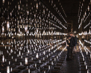 Alley of Light - Amsterdam Light Festival 2014-2015 Serge Schoemaker Architects Photography: Raoul Kramer