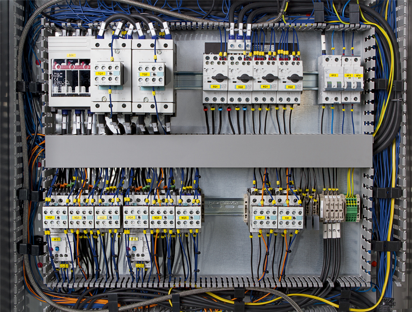 Wiring Duct for Routing and Organizing Wire in Control Panels